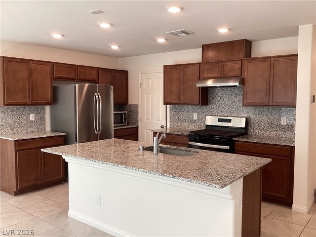 8965 Raven Patch Street, Las Vegas, NV 89113