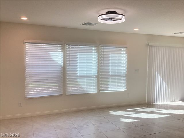 8965 Raven Patch Street, Las Vegas, NV 89113