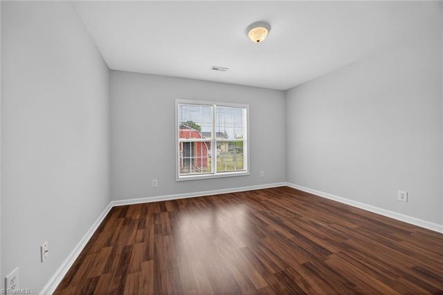 1214 12th Street, Greensboro, NC 27405