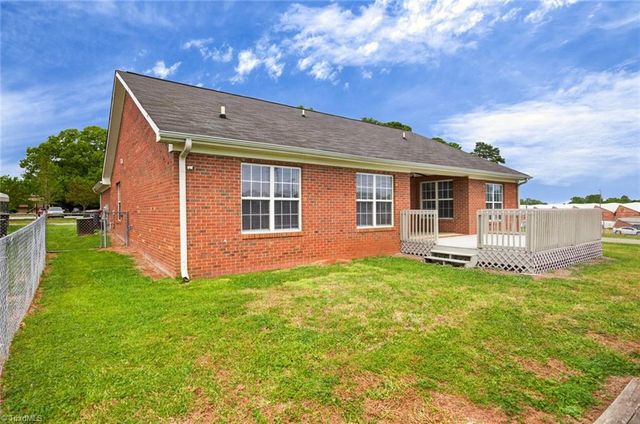 1214 12th Street, Greensboro, NC 27405