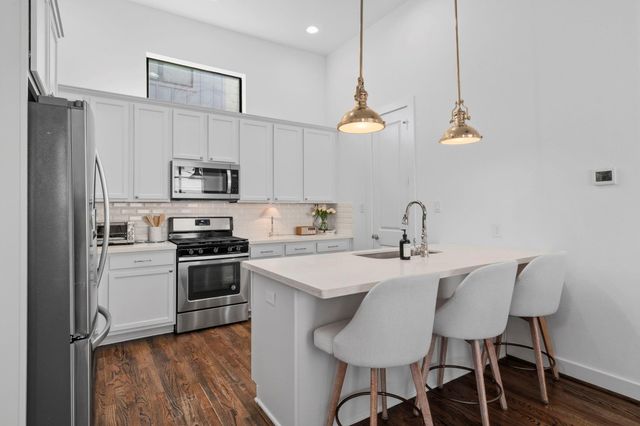 1514 Beall Street, Houston, TX 77008