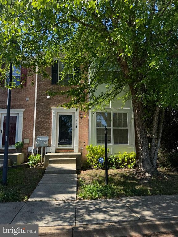 Image 1 of property listing at 15633 BIRMINGHAM CIR, Brandywine, MD 20613