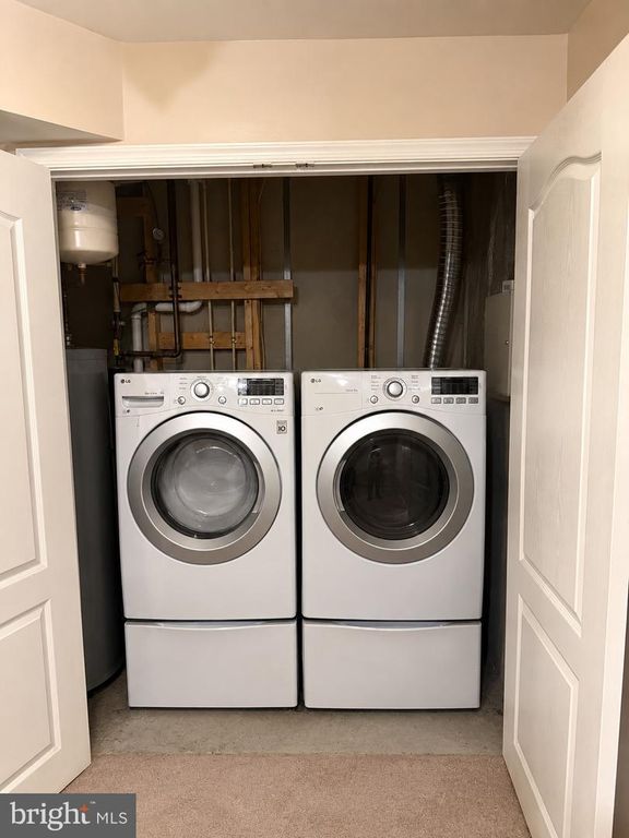 Image 11 of property listing at 15633 BIRMINGHAM CIR, Brandywine, MD 20613