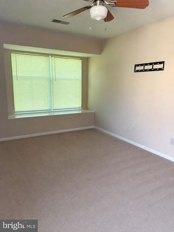 Image 4 of property listing at 15633 BIRMINGHAM CIR, Brandywine, MD 20613