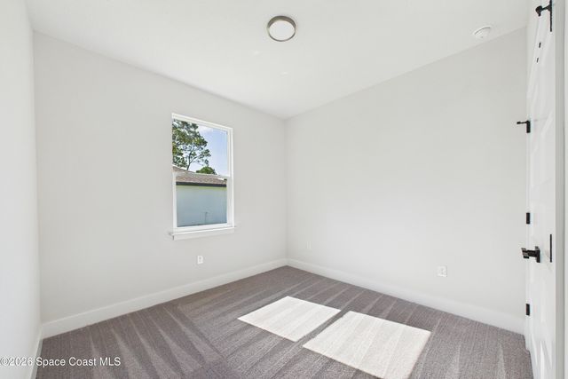 1740 Madden Avenue SW, Palm Bay, FL 32908