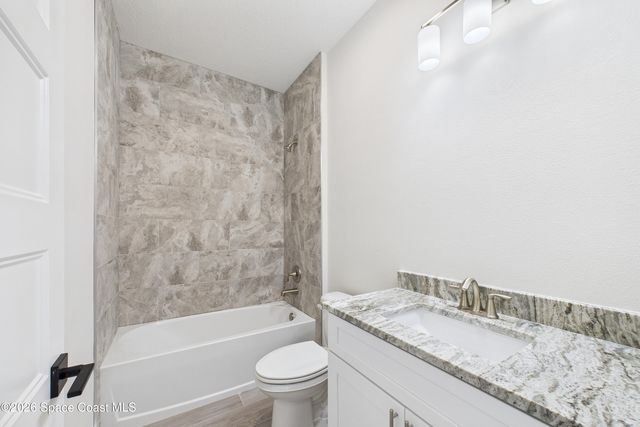 1740 Madden Avenue SW, Palm Bay, FL 32908