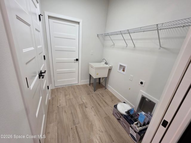 1740 Madden Avenue SW, Palm Bay, FL 32908