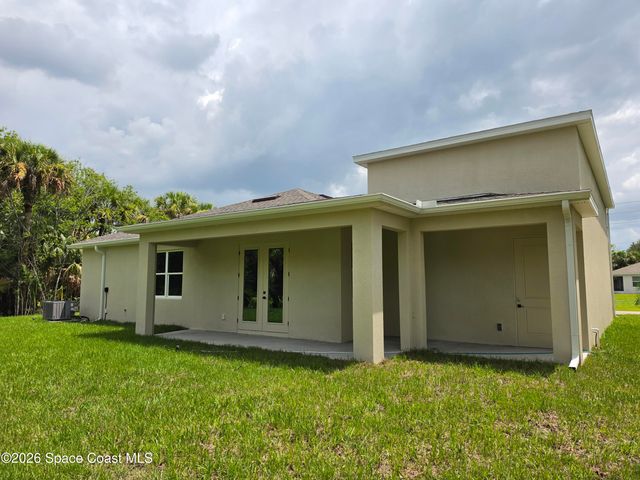1740 Madden Avenue SW, Palm Bay, FL 32908