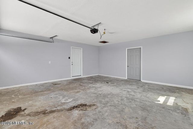 4040 COVE SAINT JOHNS Road, Jacksonville, FL 32277