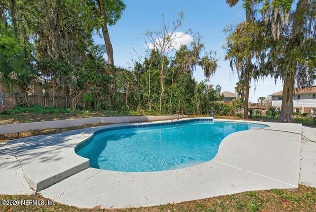 4040 COVE SAINT JOHNS Road, Jacksonville, FL 32277