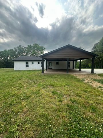6716 Cool Springs Rd, Thompsons Station, TN 37179
