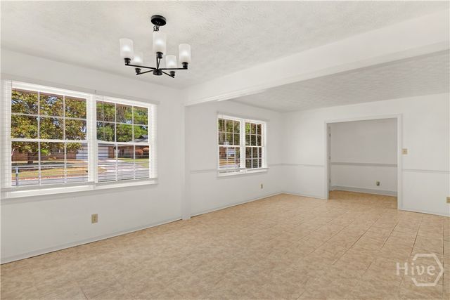 13 Barrington Circle, Savannah, GA 31419