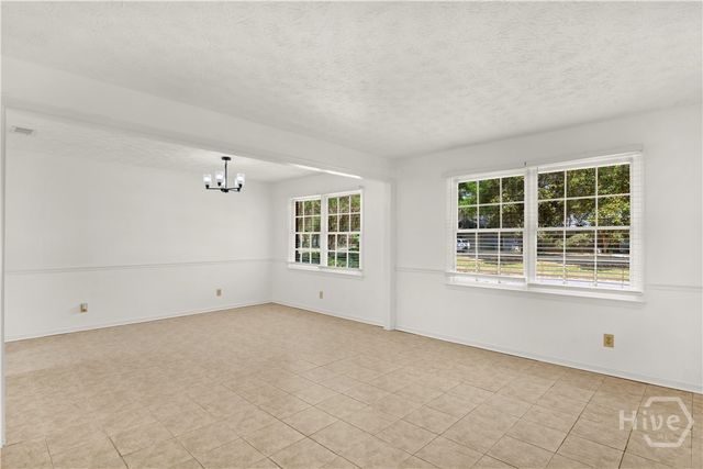 13 Barrington Circle, Savannah, GA 31419