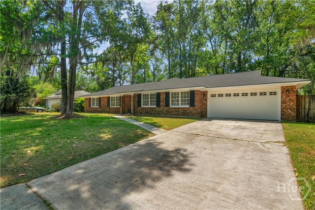 13 Barrington Circle, Savannah, GA 31419