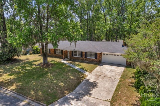 13 Barrington Circle, Savannah, GA 31419
