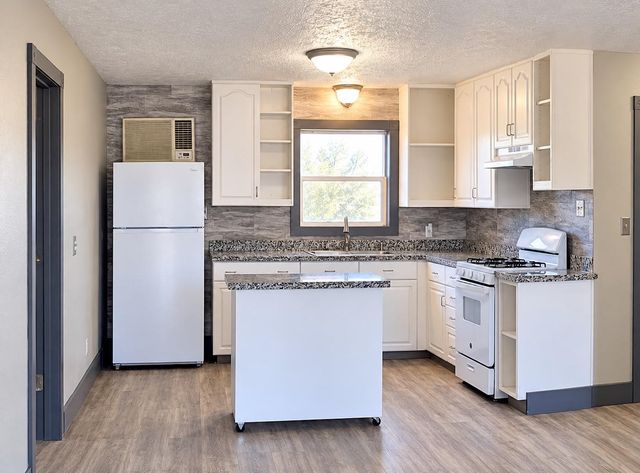 7617 Delavan Drive, Houston, TX 77028