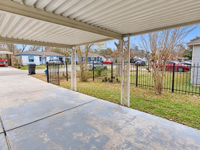 7617 Delavan Drive, Houston, TX 77028