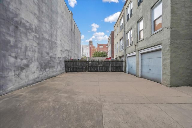 1754 Seward Avenue, Bronx, NY 10473