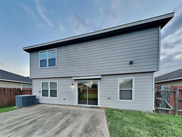 15326 Boulder Hollow Lane, Cypress, TX 77429