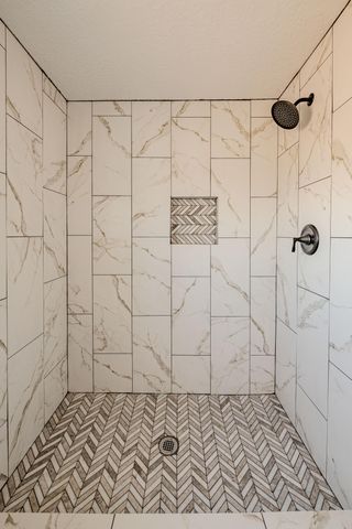 2100 9th Avenue NW, Rio Rancho, NM 87124