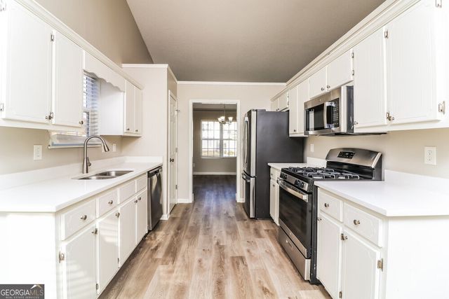 205 Ashland Manor Drive, Lawrenceville, GA 30045