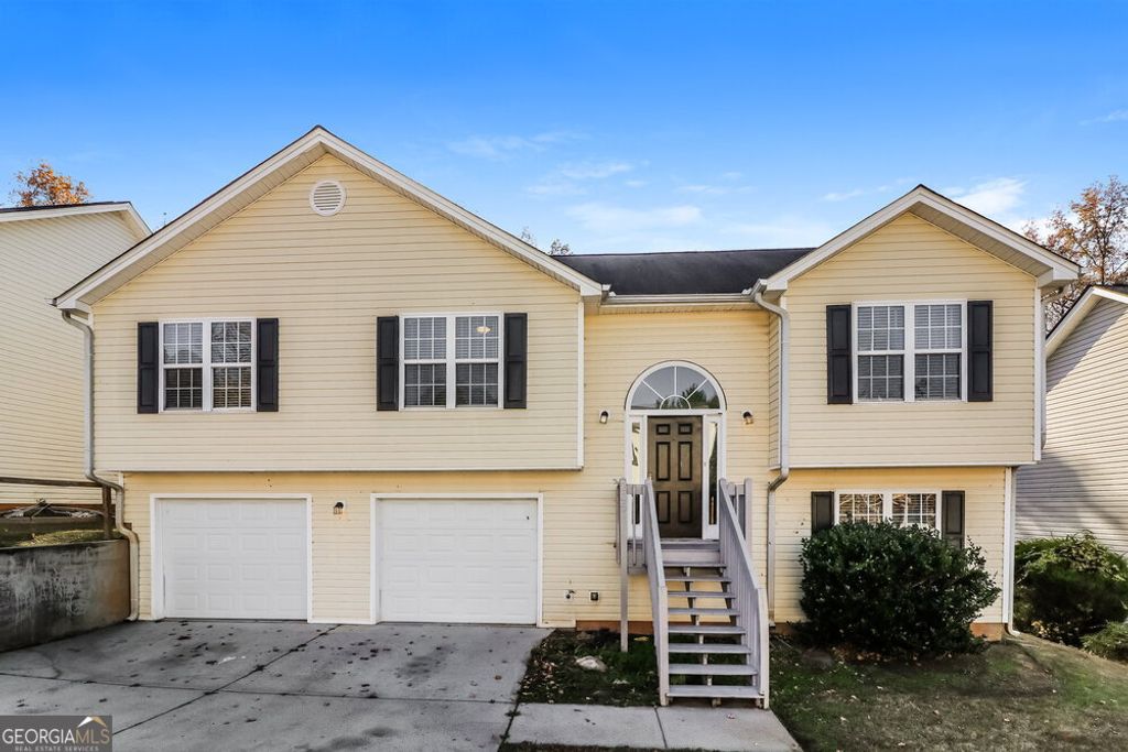 205 Ashland Manor Drive, Lawrenceville, GA 30045