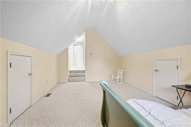 103 Tradewinds DR, Yorktown, VA 23693