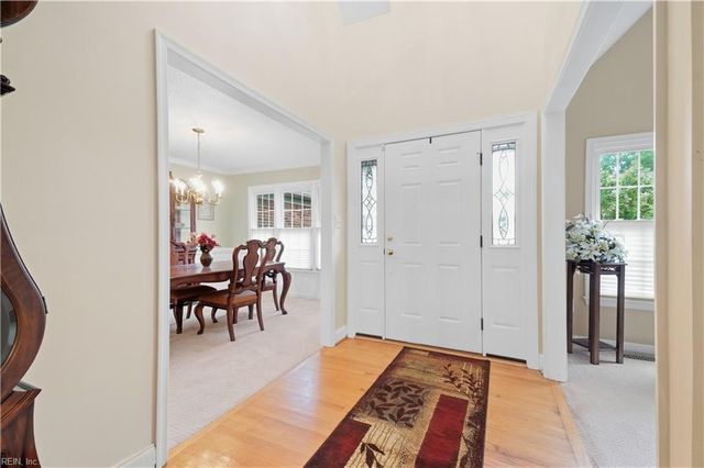 103 Tradewinds DR, Yorktown, VA 23693