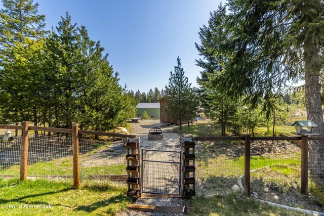 32732 N 14th Ave, Spirit Lake, ID 83869