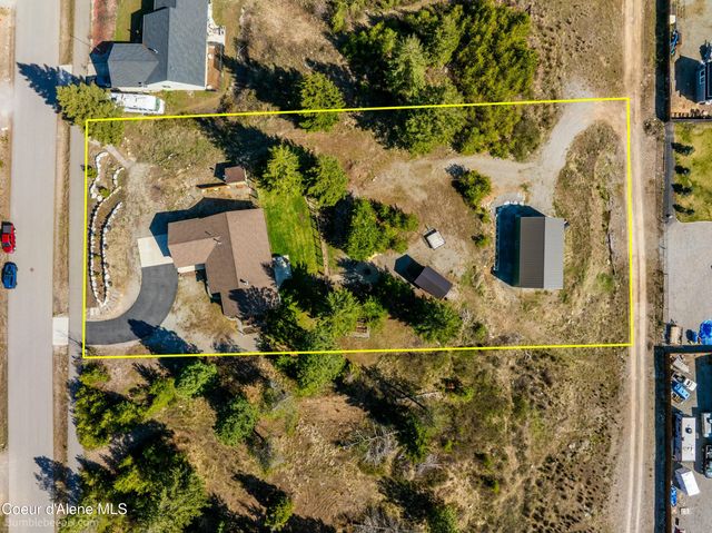 32732 N 14th Ave, Spirit Lake, ID 83869
