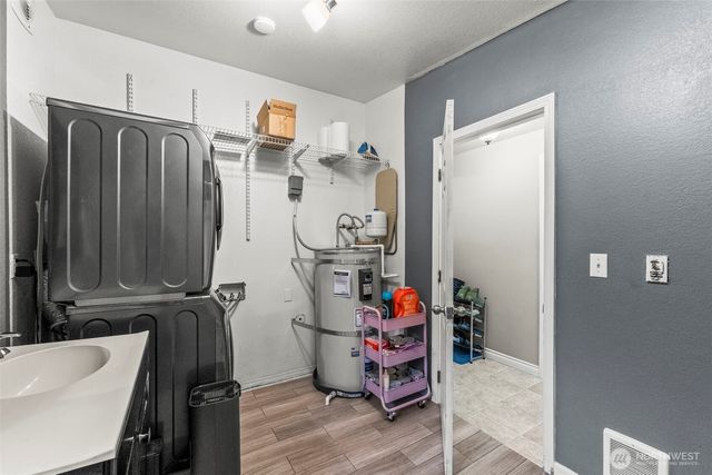 3514 Parker Lane, Bremerton, WA 98310