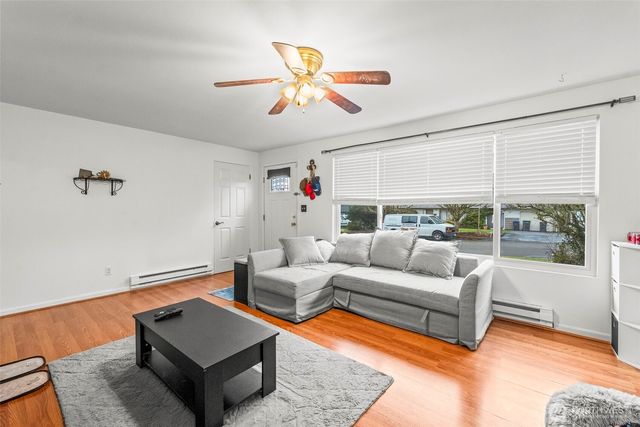 3514 Parker Lane, Bremerton, WA 98310