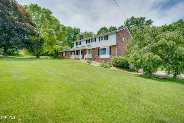 2320 Rivermont Drive, Kingsport, TN 37660