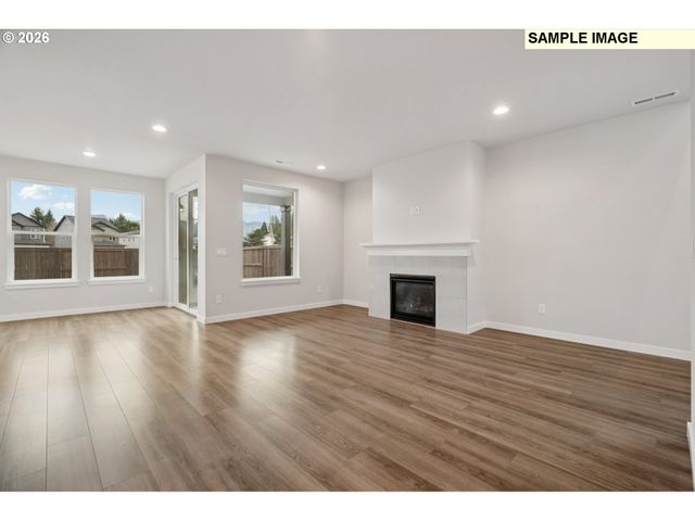 2171 Statesman Dr Lot 72, Woodland, WA 98674