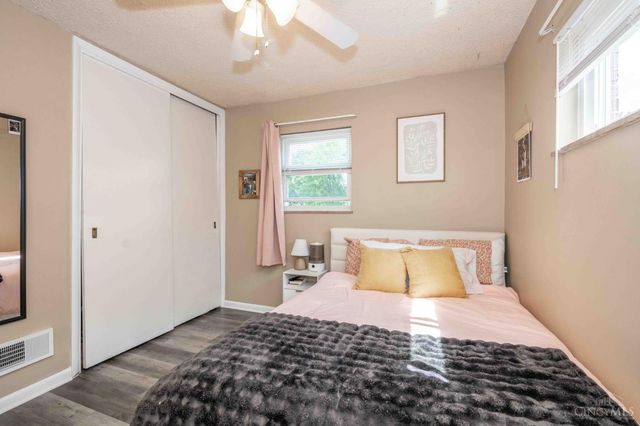 5542 Lawrence Road, Green Twp, OH 45248