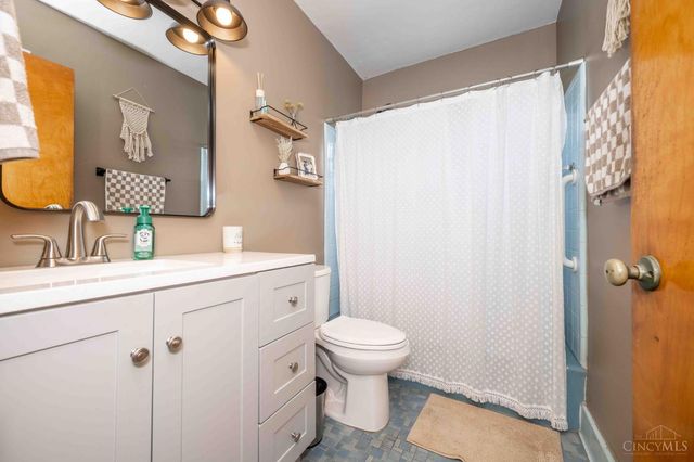 5542 Lawrence Road, Green Twp, OH 45248