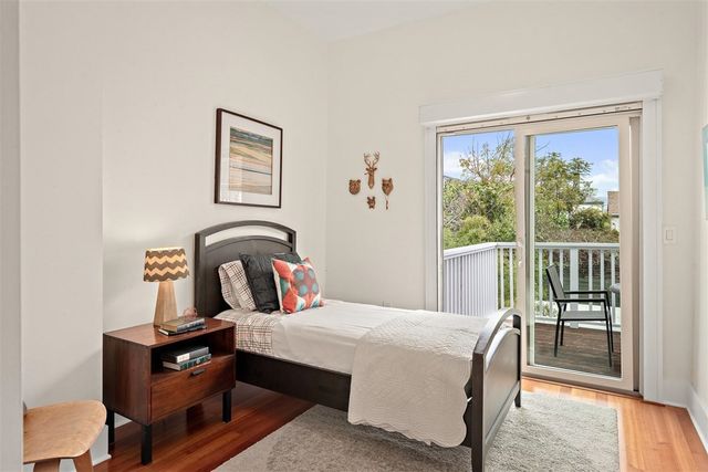 1660 14Th St, Oakland, CA 94607