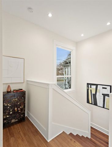 1660 14Th St, Oakland, CA 94607