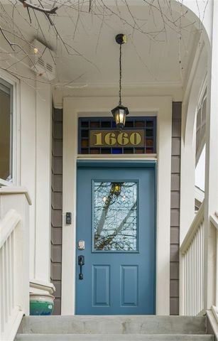 1660 14Th St, Oakland, CA 94607