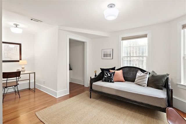 1660 14Th St, Oakland, CA 94607