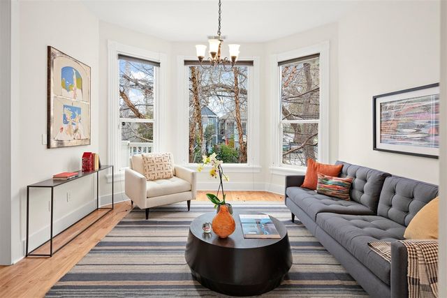 1660 14Th St, Oakland, CA 94607