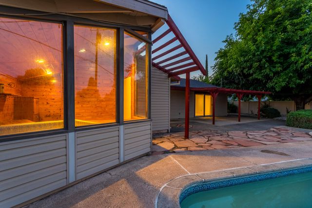 4125 Oro Street, Redding, CA 96001