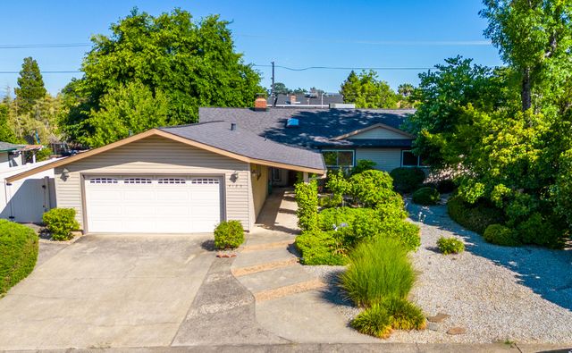 4125 Oro Street, Redding, CA 96001