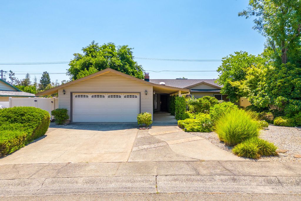 4125 Oro Street, Redding, CA 96001
