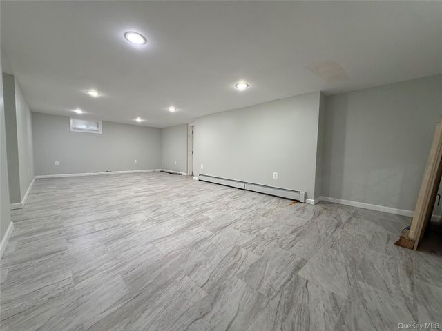 1316 6 Street, West Babylon, NY 11704