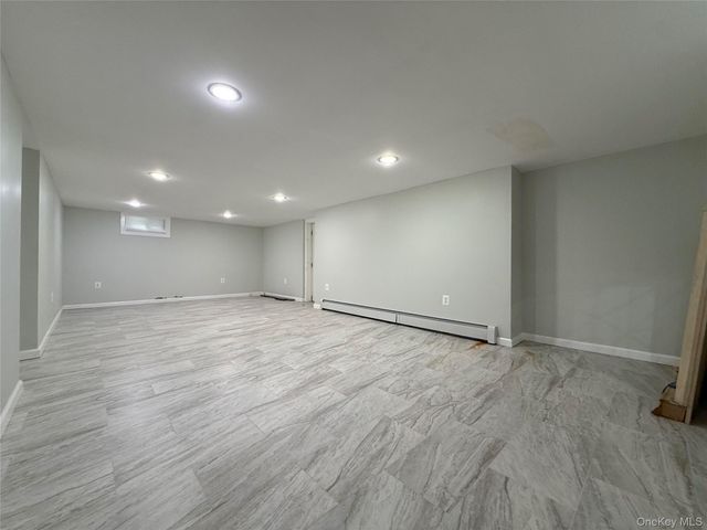 1316 6 Street, West Babylon, NY 11704