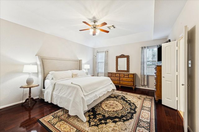 191 Maple Grove Drive, Conroe, TX 77384