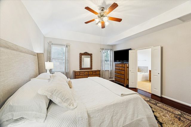 191 Maple Grove Drive, Conroe, TX 77384