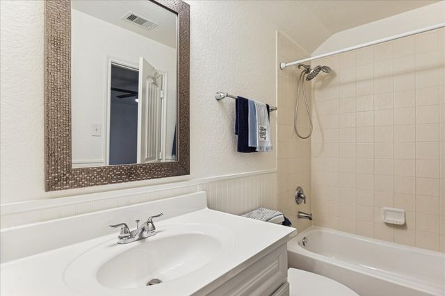 191 Maple Grove Drive, Conroe, TX 77384