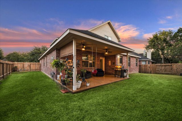 191 Maple Grove Drive, Conroe, TX 77384